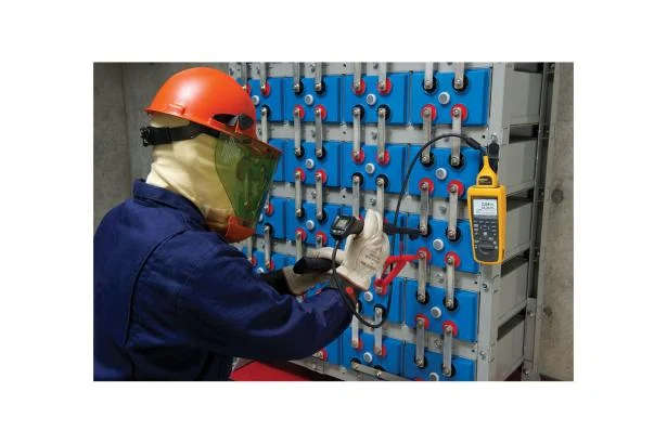 fluke-500_c_nr-1500x1000